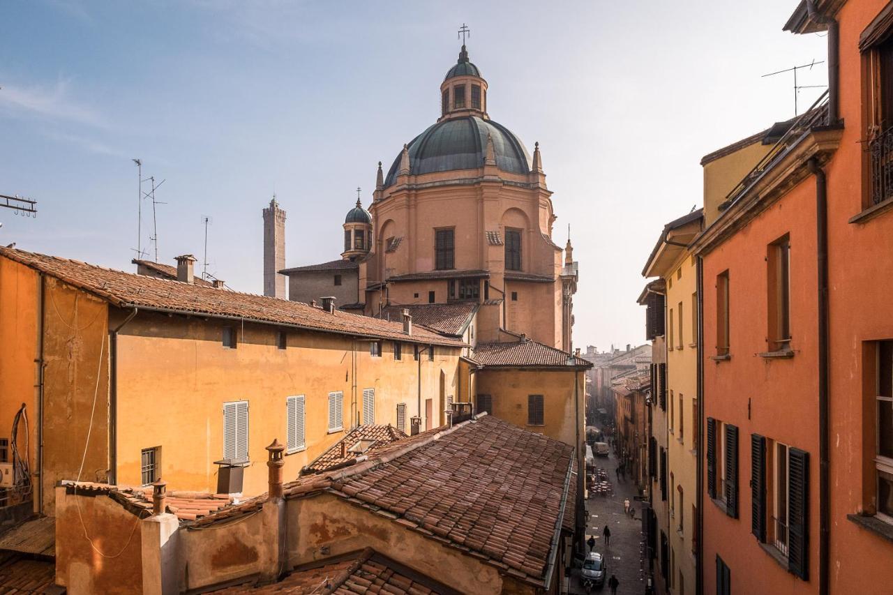Urbanicooh Asinelli - Balcony On Piazza Maggiore Bologna Bagian luar foto